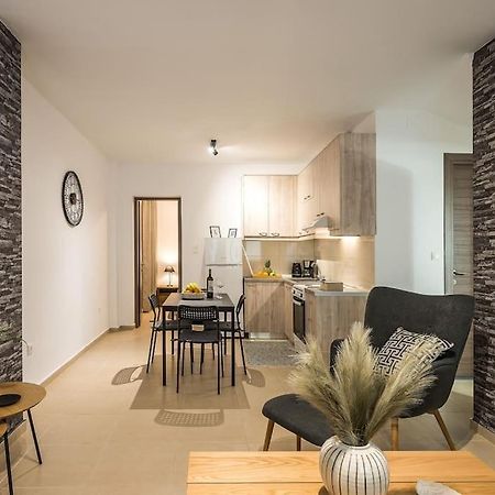 Sofman City Center Apartment A Heraklion  Bagian luar foto
