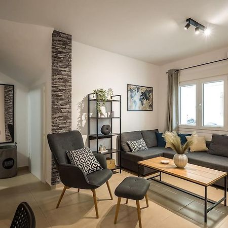 Sofman City Center Apartment A Heraklion  Bagian luar foto