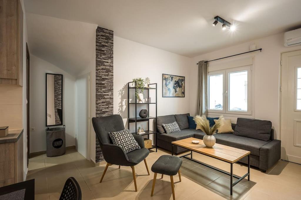 Sofman City Center Apartment A Heraklion  Bagian luar foto