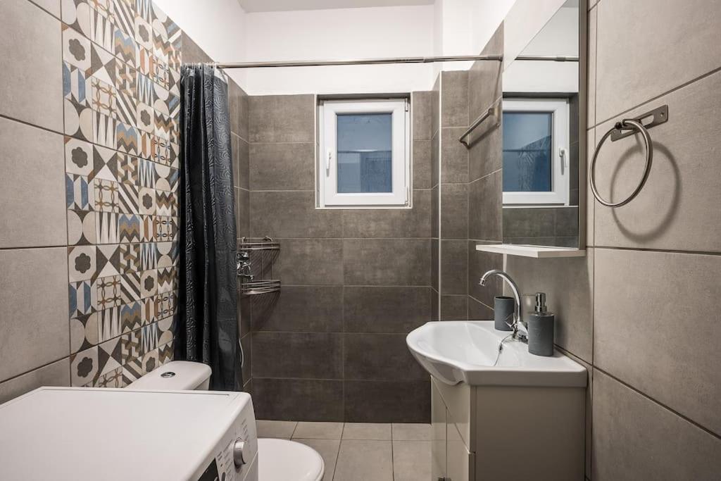 Sofman City Center Apartment A Heraklion  Bagian luar foto