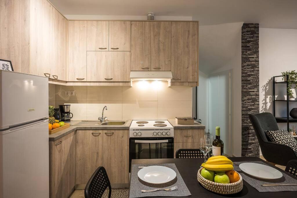 Sofman City Center Apartment A Heraklion  Bagian luar foto